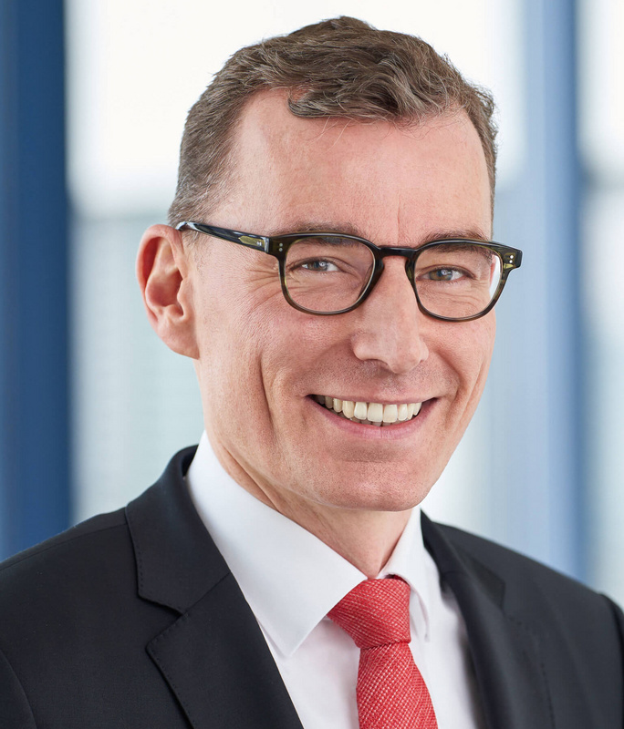 Michael Rathgeb 5 minutes with … Mr Andreas Rathgeb, Senior Vice President Consulting ...